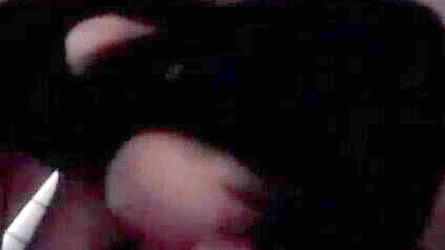 日系美女在公共场所享受口交和指操的快感