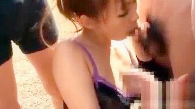 JAV色情 ~ 美丽湿润的阴道在户外性爱中被彻底征服