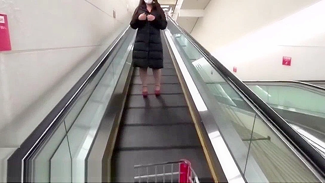 观看日本胖妞在热辣情欲电影中的表现！