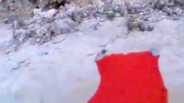 日式情侣户外享受公开性爱体验