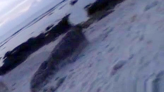 日式情侣户外享受公开性爱体验