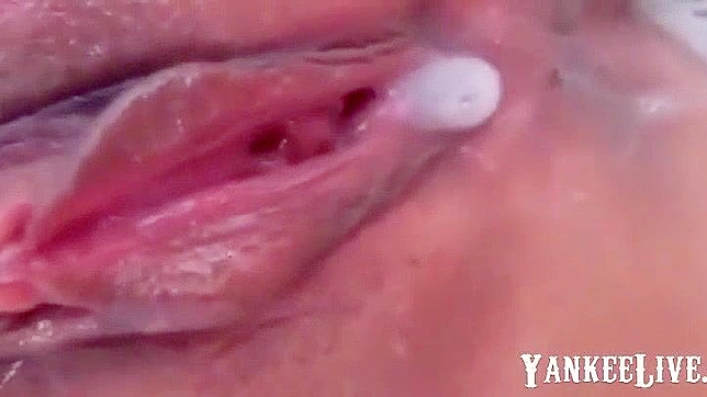 户外口交性爱的AV女郎前奏~日本视频