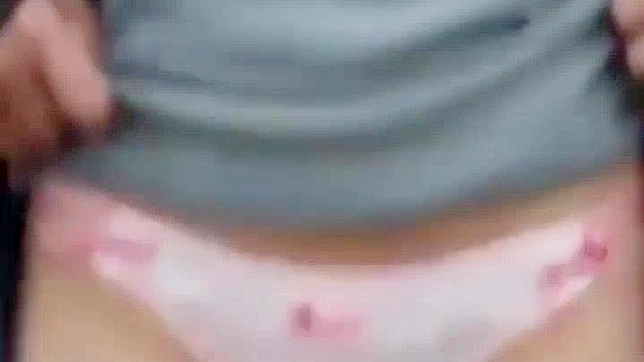 日式公主Nyon户外激情冒险与帅气伴侣！日本视频外景016