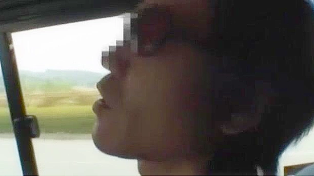 日本AV女星LUNA狂野使用自慰棒玩具演出