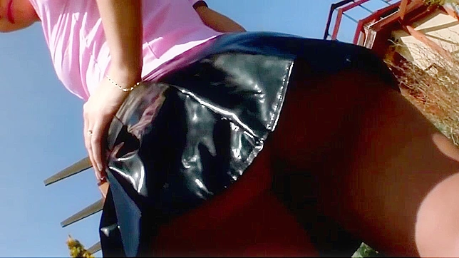 日本熟女与巨屌双人深入体验