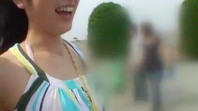 日本AV片段：异国风情模特狂热缠绵