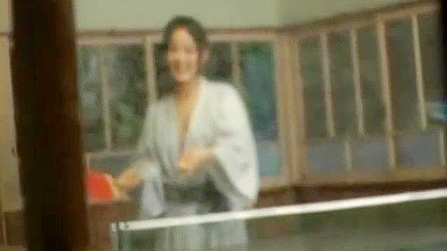 日本女友展现最热JAV视频，绝对不可错过！