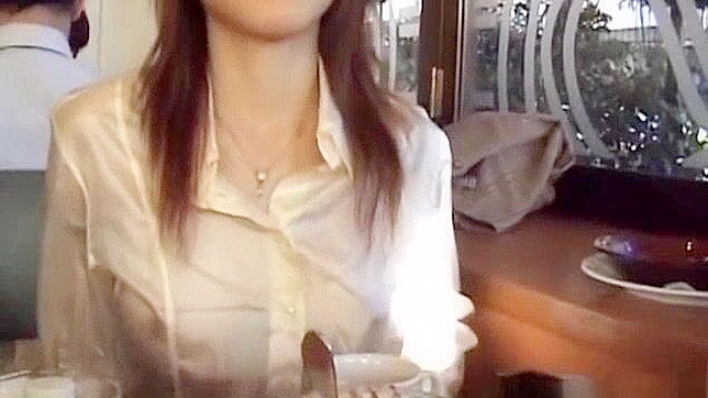 日式手淫 - 办公室里的饥渴日本模特外出偷情