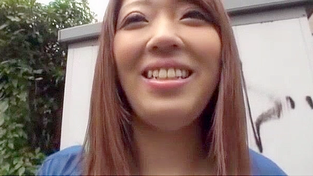 日本色情明星美咲ひな户外激情冒险JAV片段