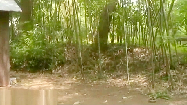 日本AV女星Yuma的激烈口交场面展示