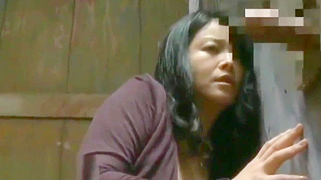 日本AV女星Yuma的激烈口交场面展示