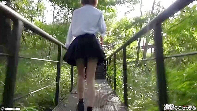 淫靡美人JAP女王在公众场合展示令人震撼的快感！
