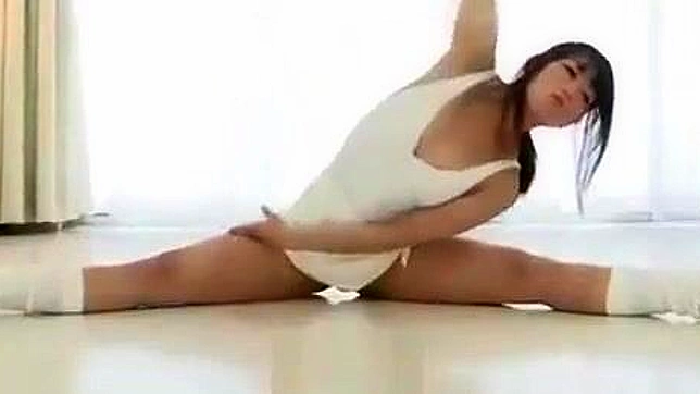 禁忌的欲望：继父与儿媳在芭蕾舞场景中的无遮掩激情交媾