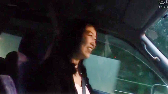 永恒春色~欲火 Milf 的火热度假之旅