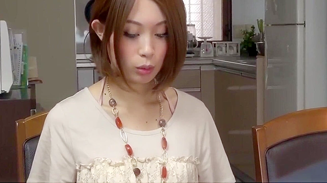 体验小胸熟女的魅力~十二位迷人魔咒！