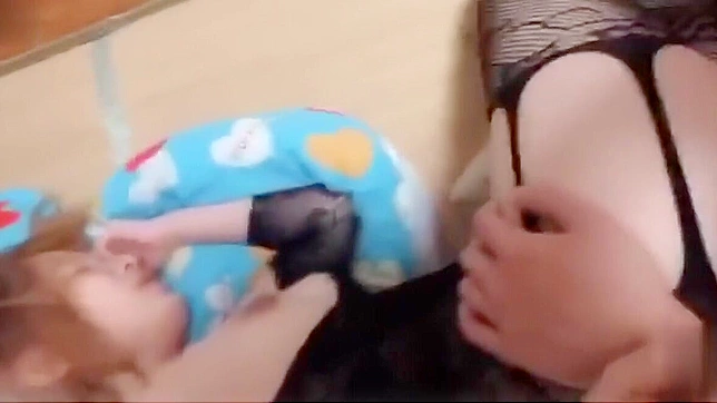 令人震惊的画面：妻子与陌生人的激情邂逅