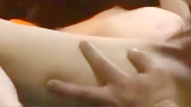 渴望诱人性爱秀~熟女在最火热幻想场景中疯狂表现