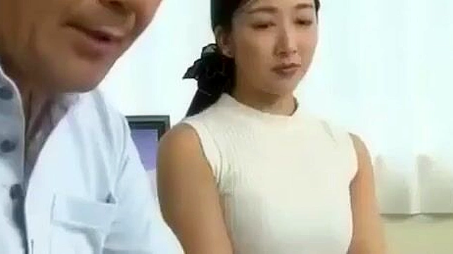 日本美人被性感继父征服~必看JAV视频