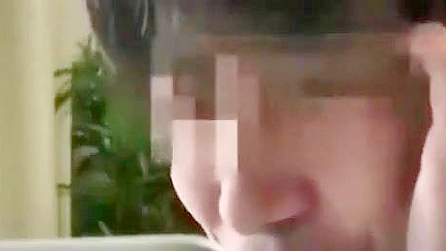 尽情享受我们迷人的阿拉伯女郎带来的狂喜吧！