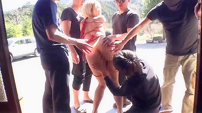 捆绑日本女奴的羞辱肛交 creampie体验