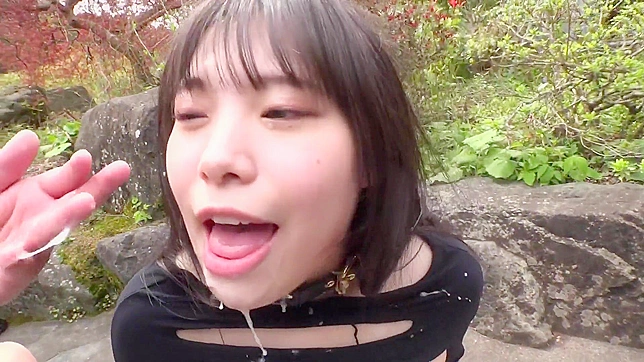 日本AV女星与两名男子激情群交欢愉呻吟不已