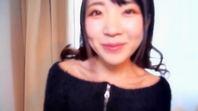 羞辱与诱惑—娇小女学生在酒店被男子绑缚调教