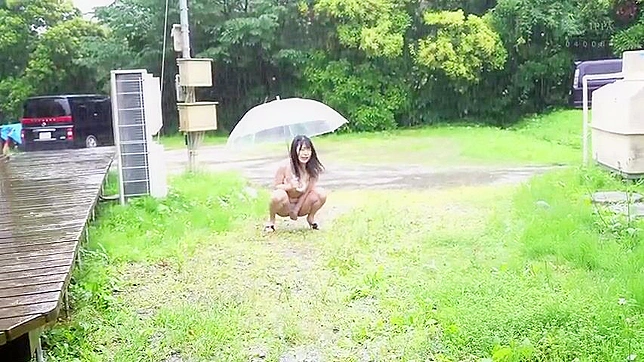 亚裔女统治者手淫并骑乘猛干在第一视角视频中