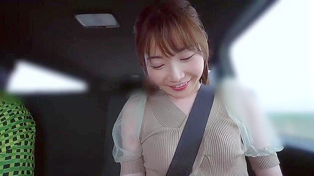 日本放荡行为：顺从者在公众场所被捆绑羞辱