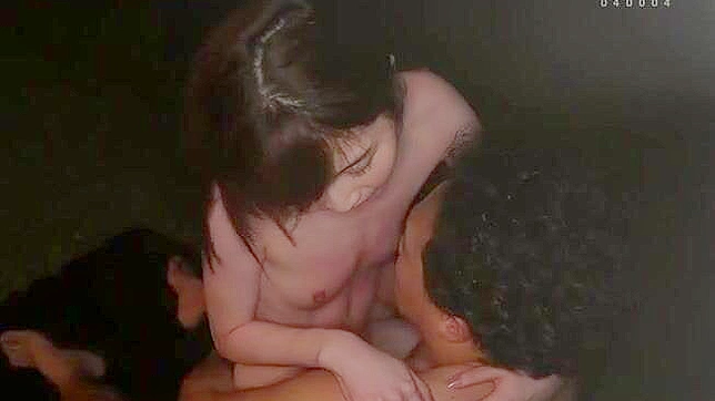 日本束缚狂欢带真实玩具前戏——未删减版