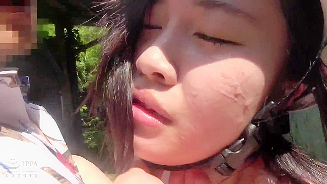 瘦日本女用超大震动棒进行极限阴道扩张体验