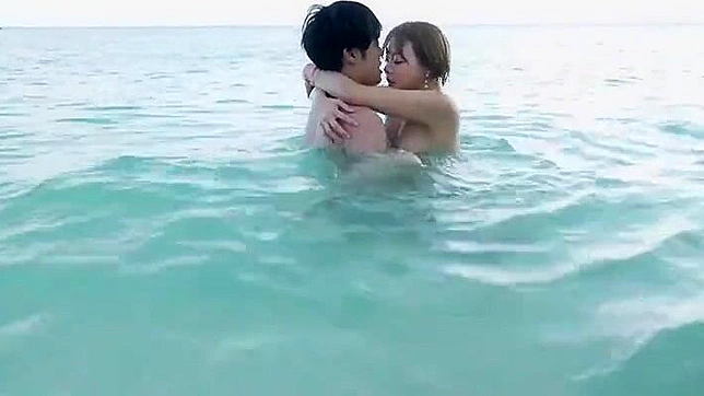 性感日本女奴生日被绑住群交羞辱