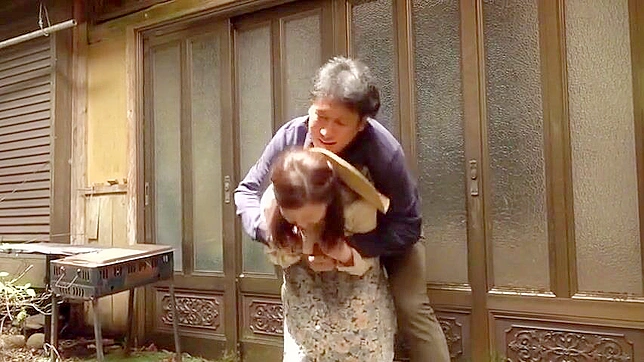 羞辱与屈服——捆绑中被 creampie的体验