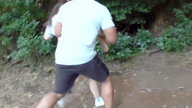 羞辱与性感：日本妻子的视角体验