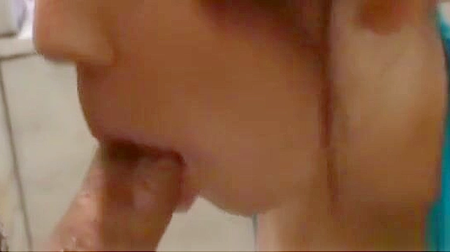 JAV魅惑女优琉璃美羽浴室的诱人展露~一场视觉盛宴！