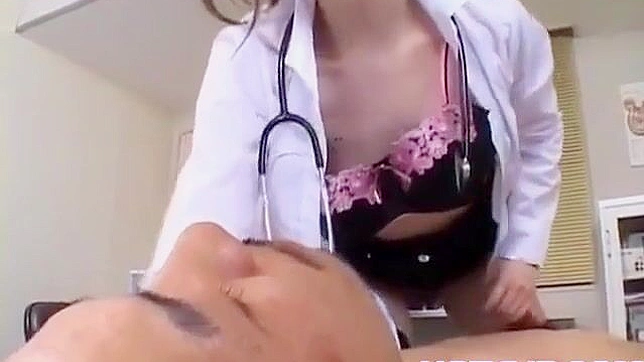 JAV头像：探索迷人的足恋场景世界