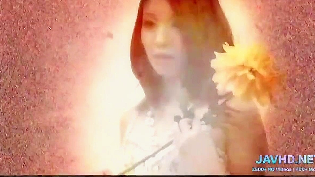 与穿丝袜的日本性感女巫共度狂野之夜，释放欲望吧！
