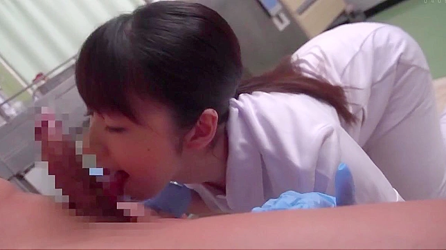 享受成熟护士高超的口技带来的欢愉！