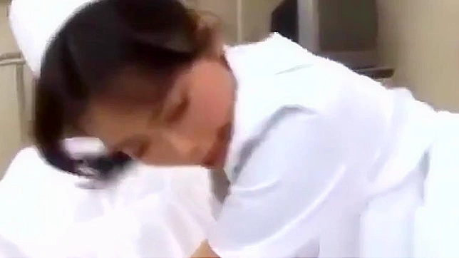 日式护士提供超乎想象的愉悦体验—仅限成人观看！