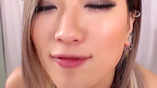 JAV熟女护士用无尽高潮冲击患者们