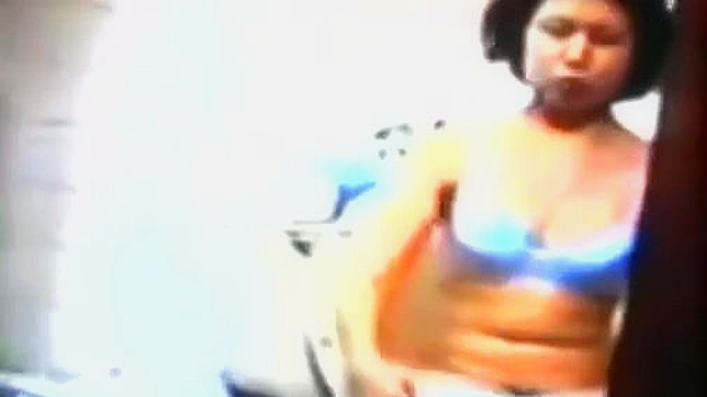 台湾护士张佳静的性感自拍