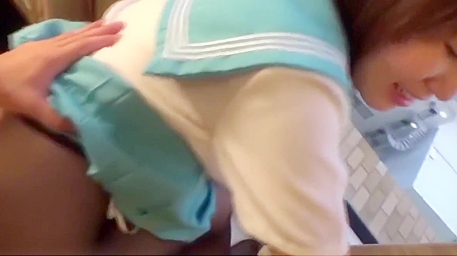 迷人的嘴唇和美丽的胸部 ~ 尤里子的美好育儿室