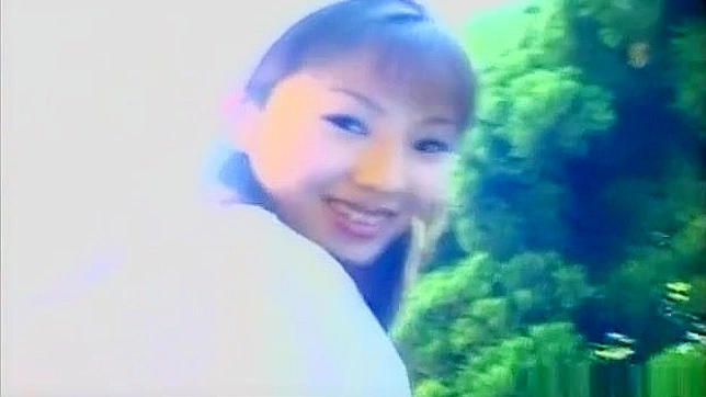 超赞白色内裤激起日本护士欲火令他迅速高潮