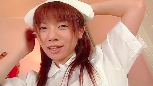 日本美女秋矢桃令人瞠目结舌的口交和高潮喷射！