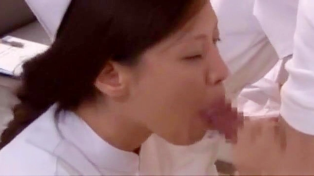 火热日本护士模特穿微型比基尼点燃夜色