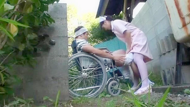 松田舞的诱惑性舔阴在独家日本JAV情侣视频中