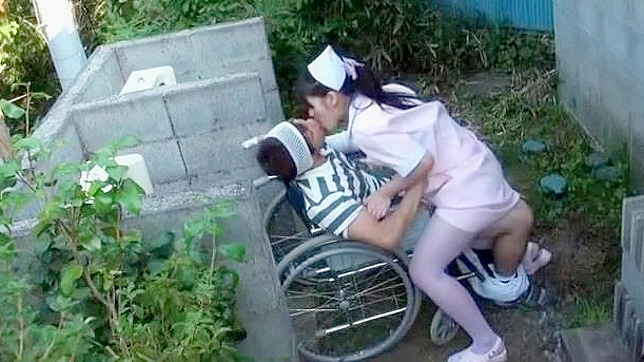 松田舞的诱惑性舔阴在独家日本JAV情侣视频中