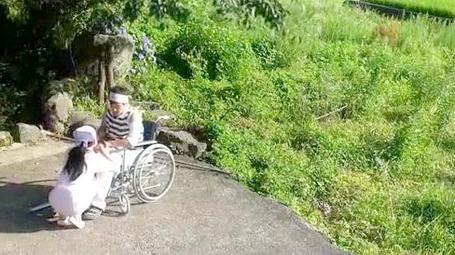 松田舞的诱惑性舔阴在独家日本JAV情侣视频中