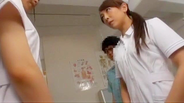 日本美女岛由莉亚的性感护士角色在史上最棒JAV场景中!!