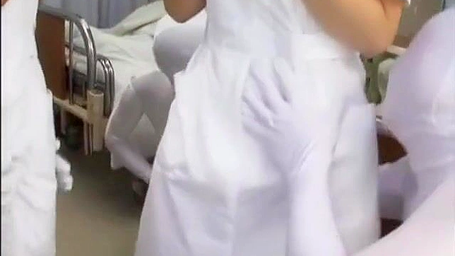 长腿日籍护士美女用情趣玩具高潮后进行长时间激烈性爱