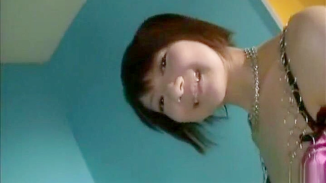 释放你的女神本色，体验日本COSPLAY情欲JAV的极致口交！